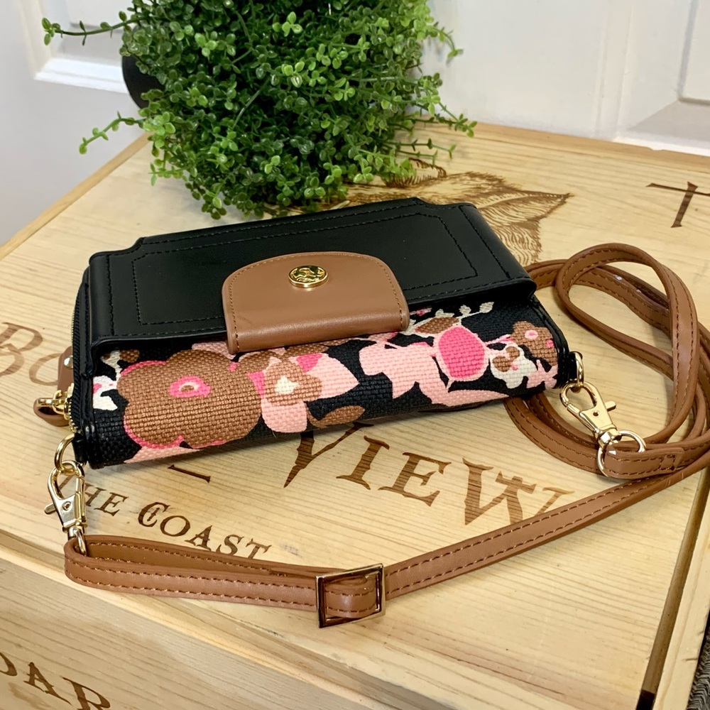SPARTINA 449 Verdier Crew Floral Multi Purpose Phone Crossbody Wallet
